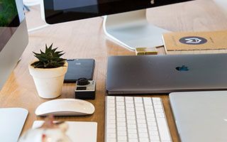 新澳彩资料相关页面突然换域名？这往往是频繁换马甲引流：别让情绪替你做决定